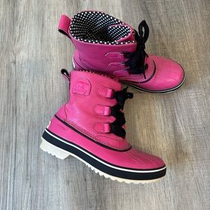 Sorel Fuchsia and Black Winter Boots